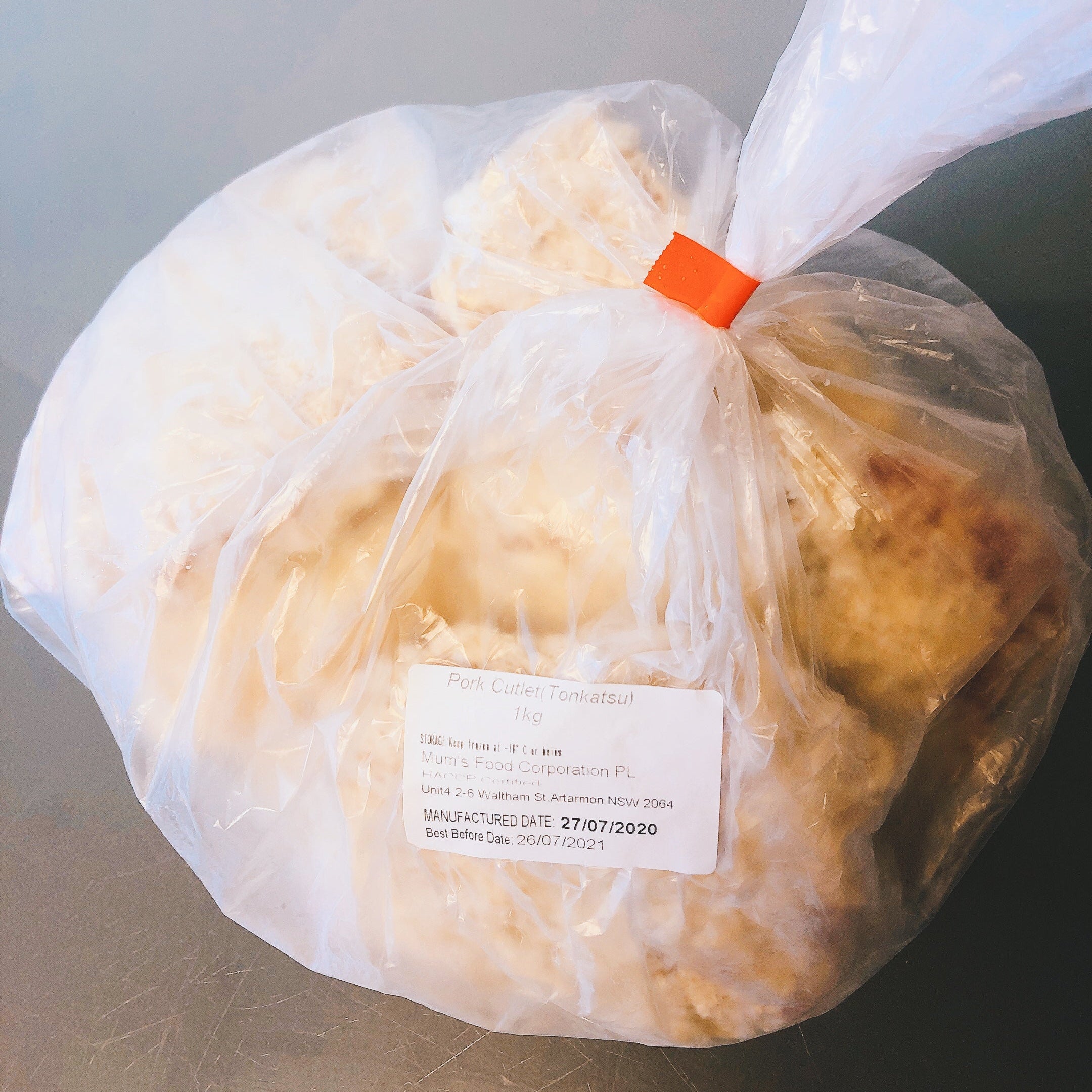 Tonkatsu Frozen- トンカツ1kg（冷凍）